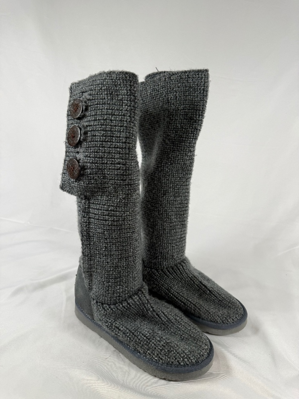 UGG Classic Cardy 5819 Gray Knit Sweater Boots – Women's Size 8